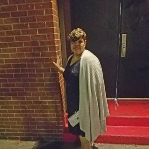 Meet your Posher, Joyce